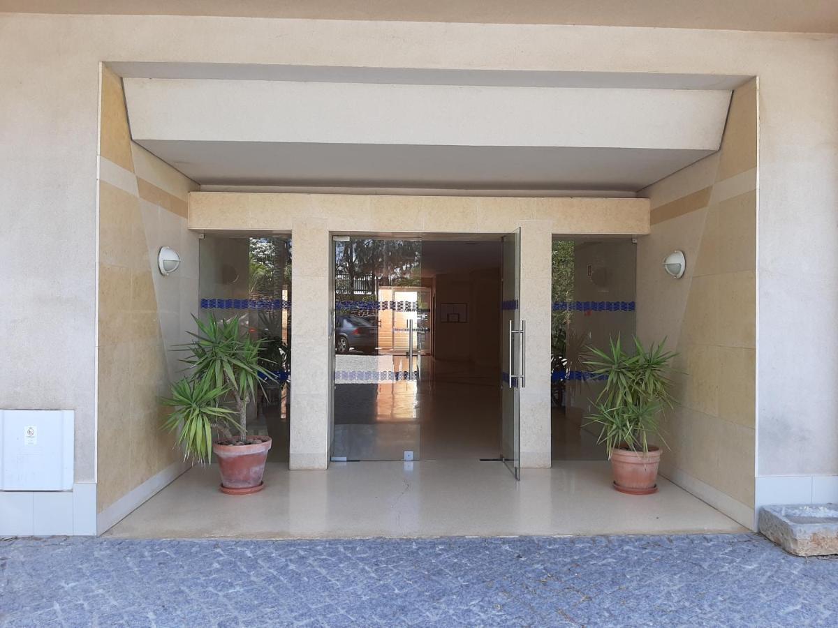 Front Beach - Quinta Da Barracuda Appartement *